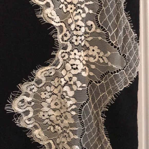 Tank top - Picture 2 of 3